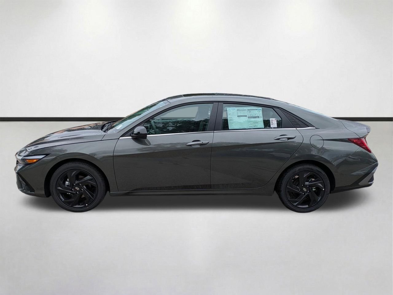 New 2026 Amazon Gray Hyundai SEL Sport Premium image 7