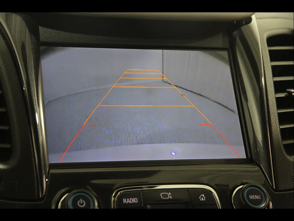 Used 2014 White Diamond Tricoat Chevrolet LTZ image 13