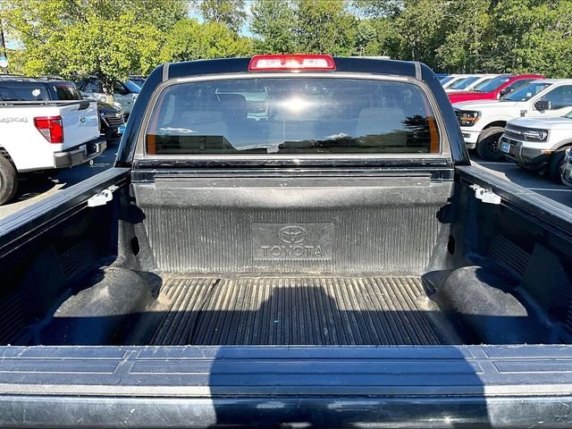 Used 2016 Black Toyota SR5 image 29