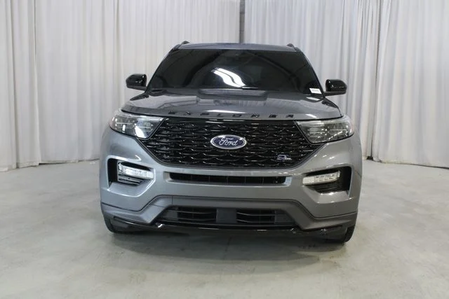 Used 2023 Gray Ford ST-Line image 40