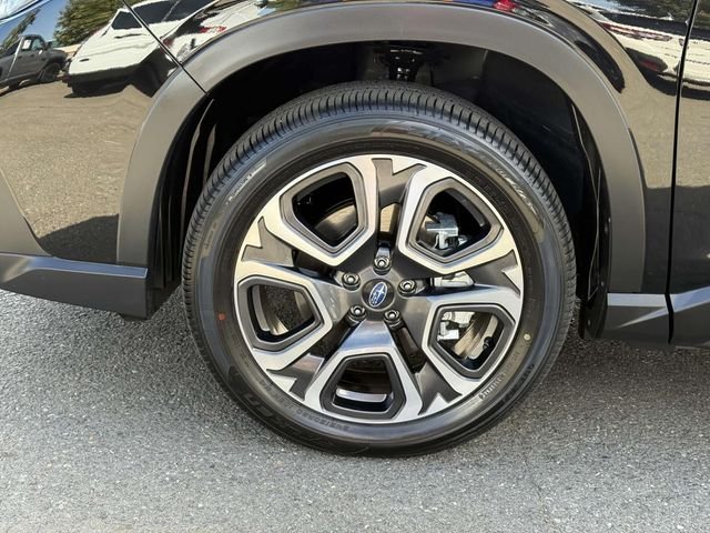 2025 Subaru Ascent Touring - Photo 12