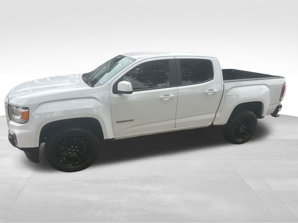 Used 2022 White GMC Elevation image 3