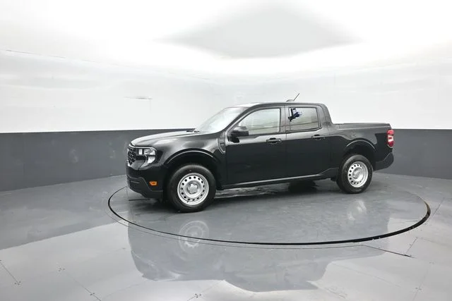 New 2026 Black Ford XL image 4