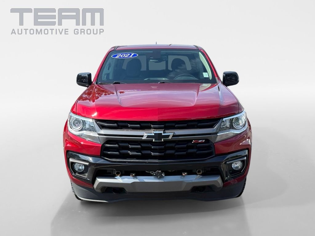 Used 2021 Red Chevrolet Z71 image 2