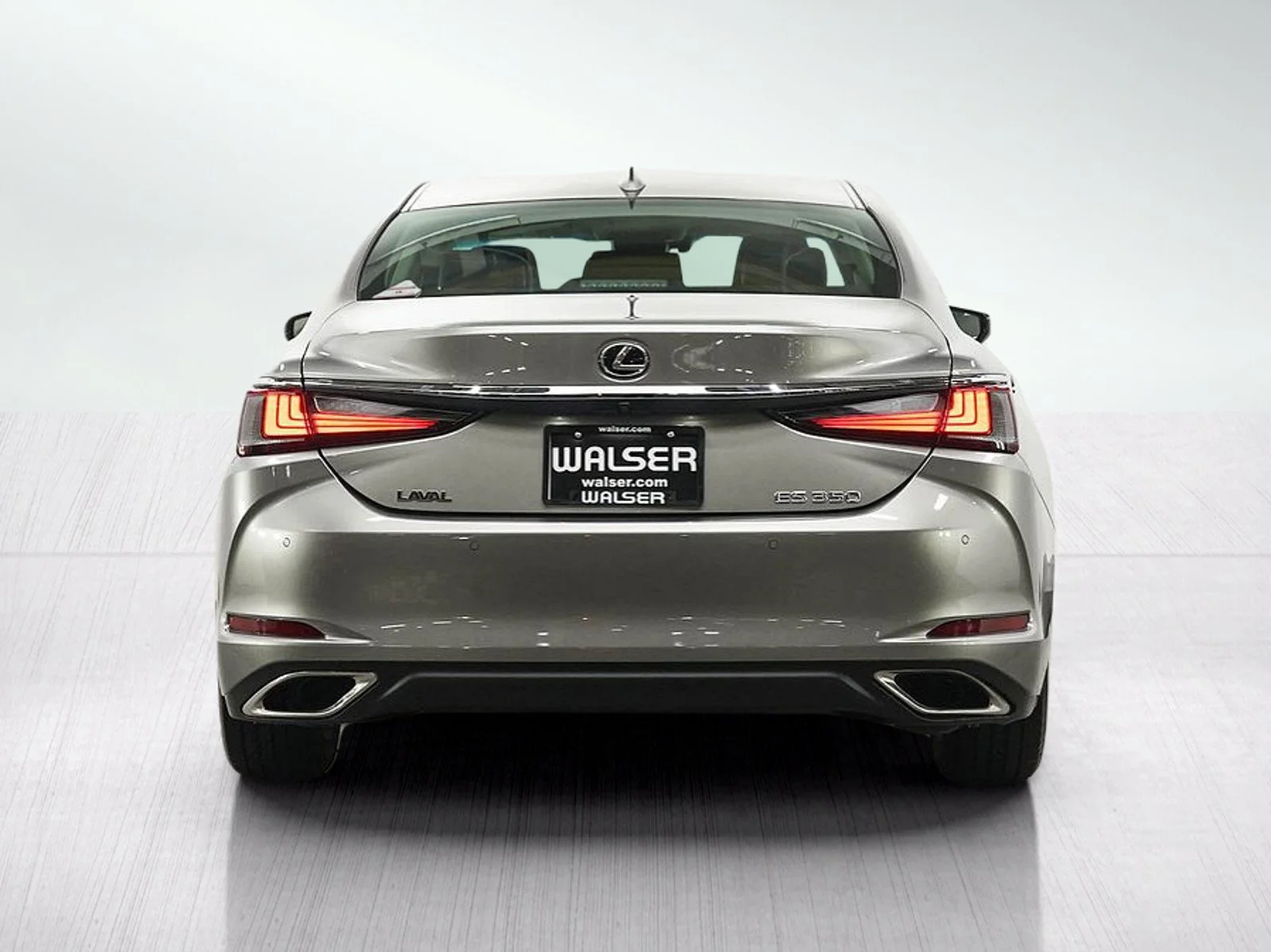 Used 2019 Moonbeam Beige Met Lexus  image 4
