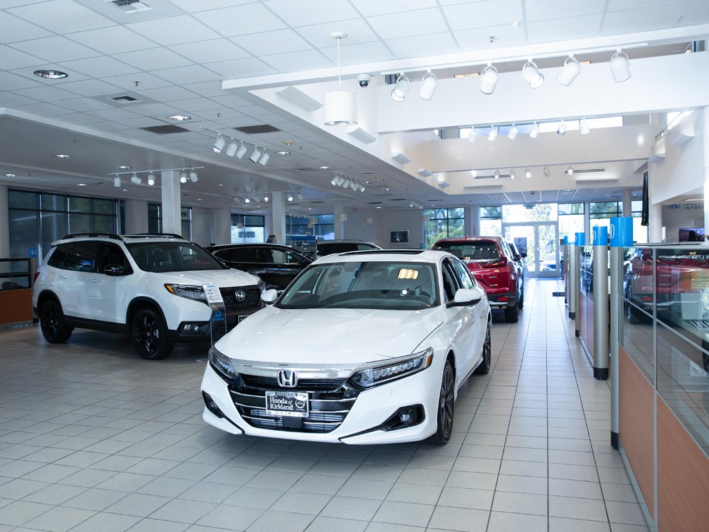 Used 2023 Lunar Silver Metallic Honda LX image 8