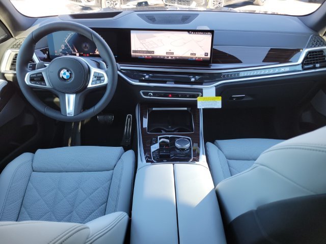 Used 2026 Blue BMW xDrive40i image 13