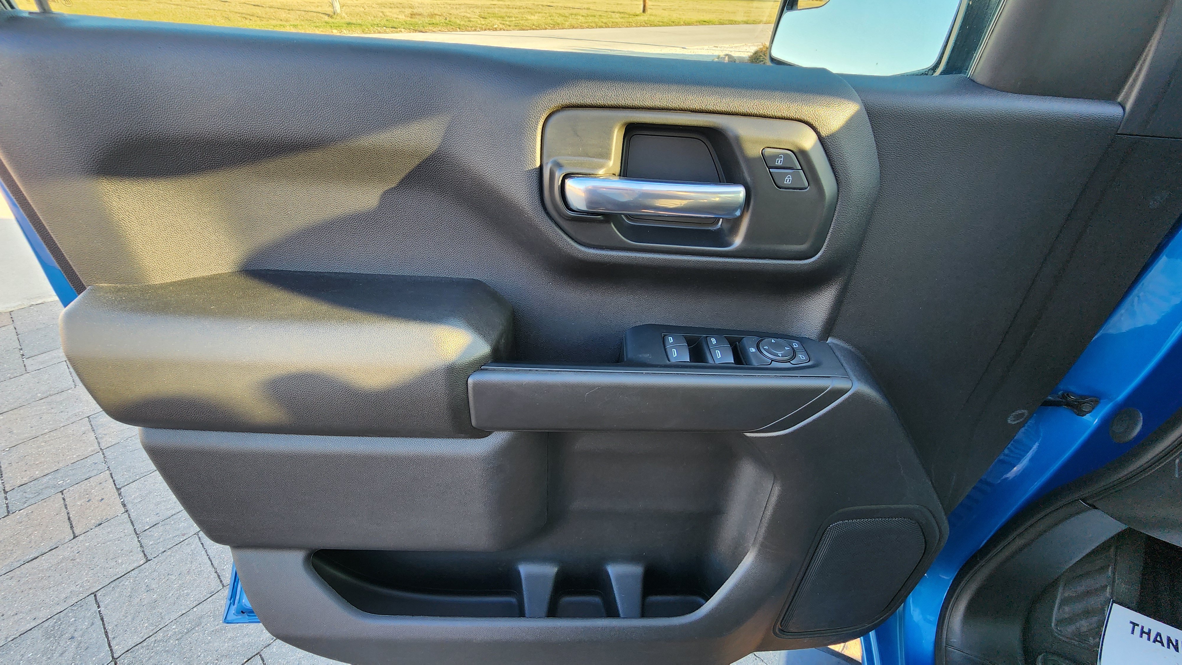 2023 Chevrolet Silverado 1500 Custom - Photo 12