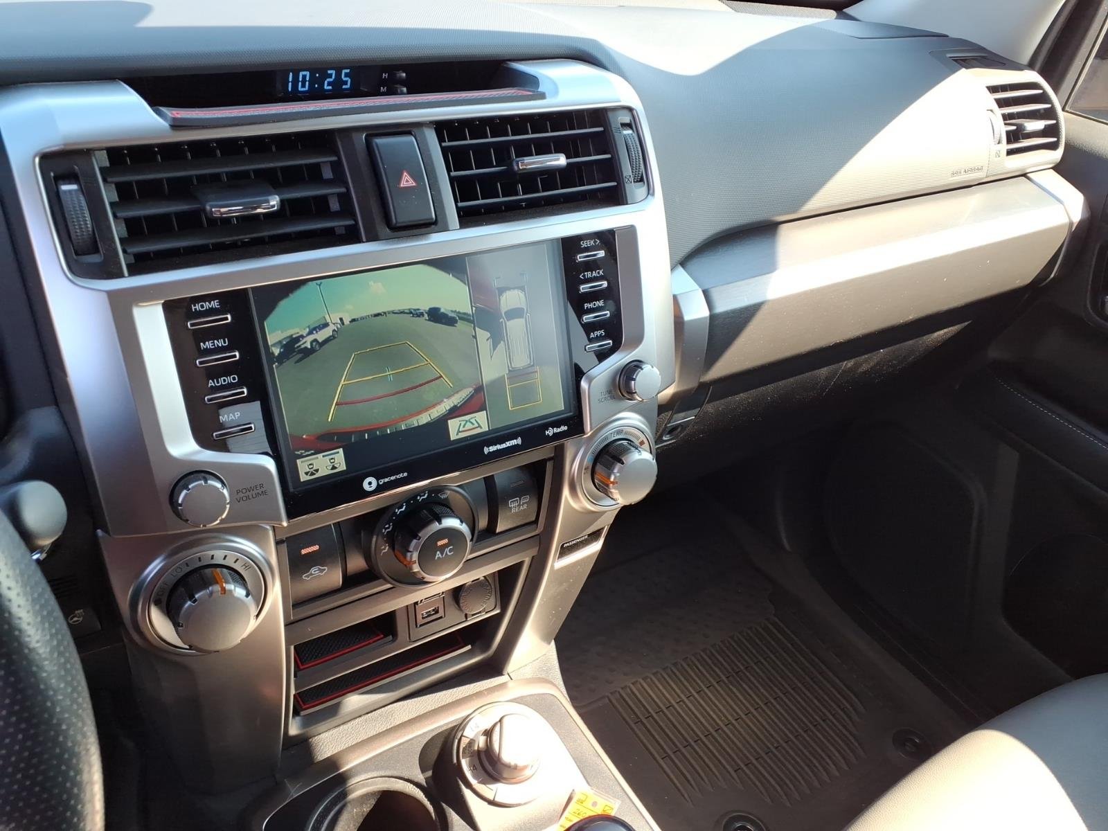 2024 Toyota 4Runner SR5 Premium - Photo 8