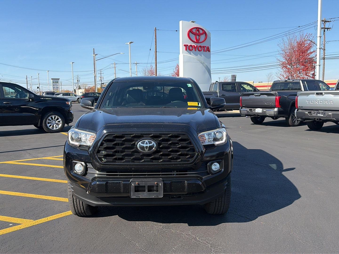Used 2019 Midnight Black Metallic Toyota Limited image 8