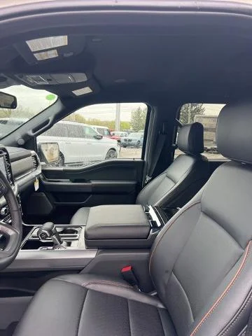 New 2026 Star White Metallic Tri-Coat Ford Lariat® image 108