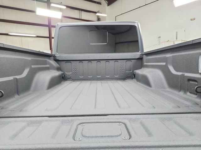 Used 2022 Gray Jeep Sport image 38