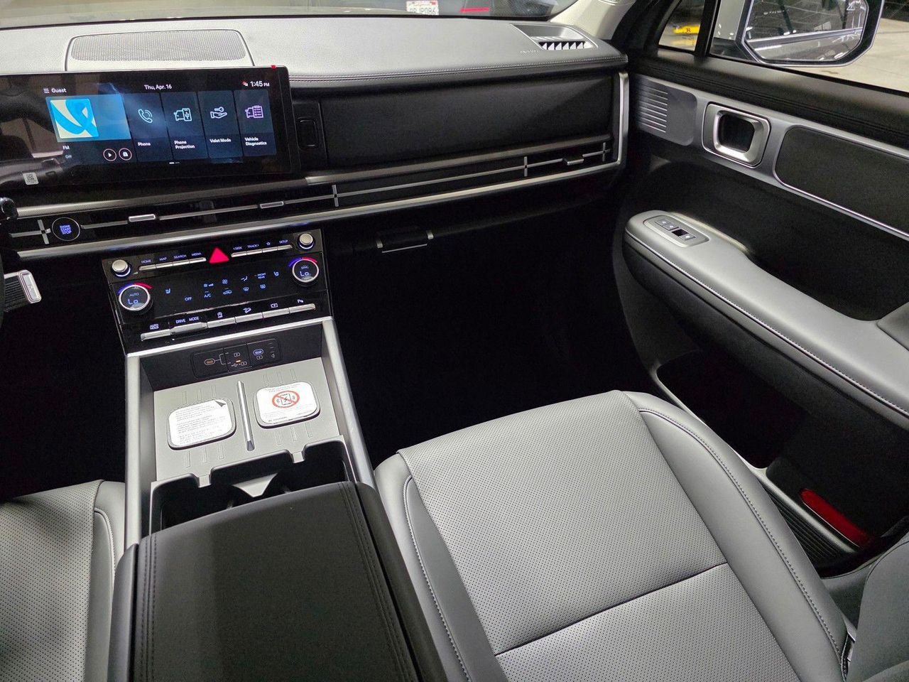 New 2026 Hampton Gray Hyundai SEL FWD image 18