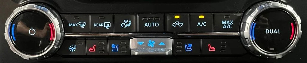 Used 2023 Red Ford Lariat image 38