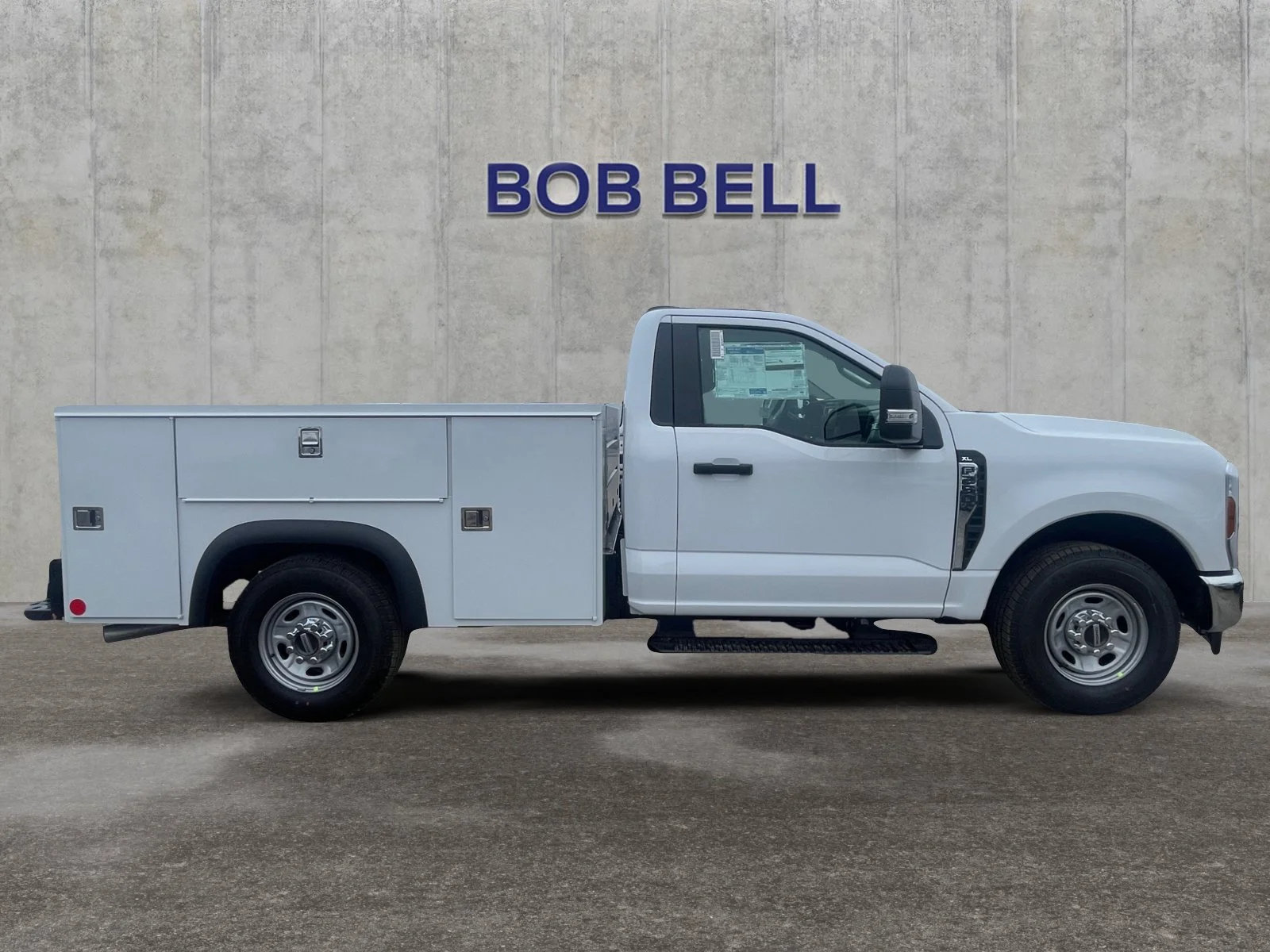2026 Ford F-250 Super Duty XL - Photo 6