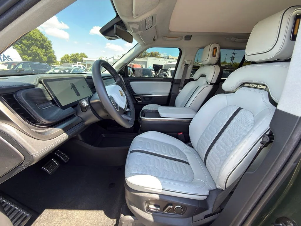 Used 2024 Green Rivian Adventure image 6