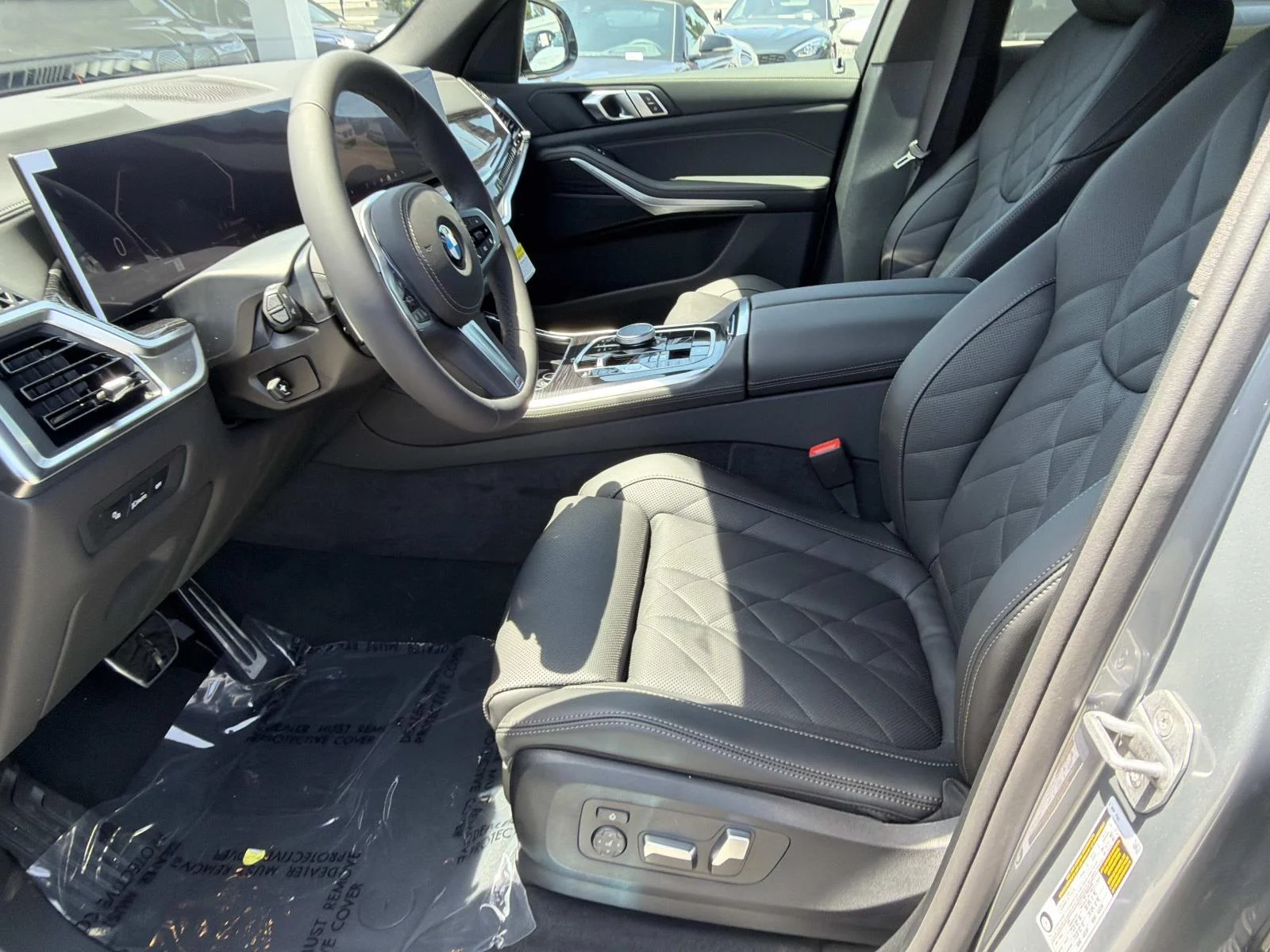 New 2026 Skyscraper Grey Metallic BMW sDrive40i image 14