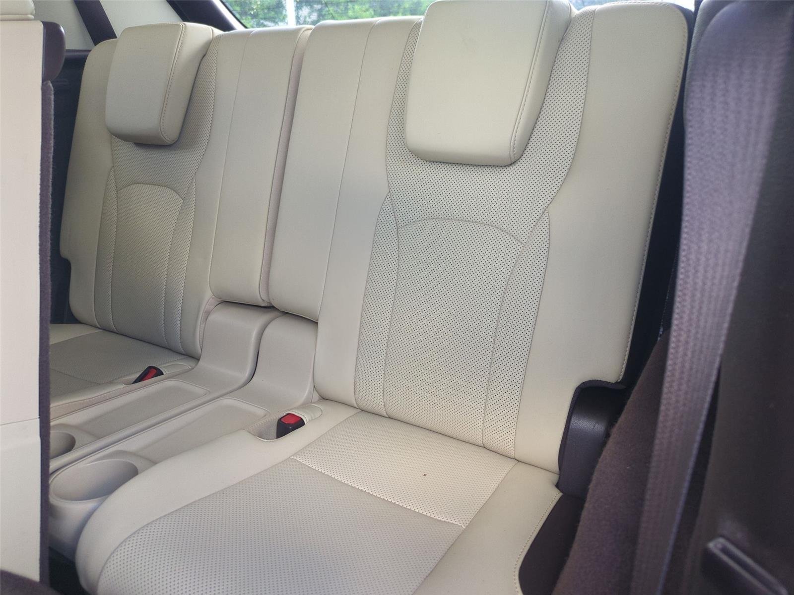 Used 2018 Atomic Silver Lexus RX 350L image 36
