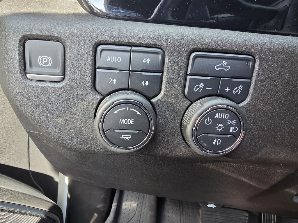2024 Chevrolet Silverado 1500 RST - Photo 16