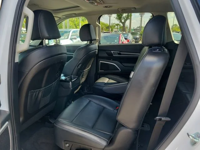 2025 Kia Telluride S - Photo 10