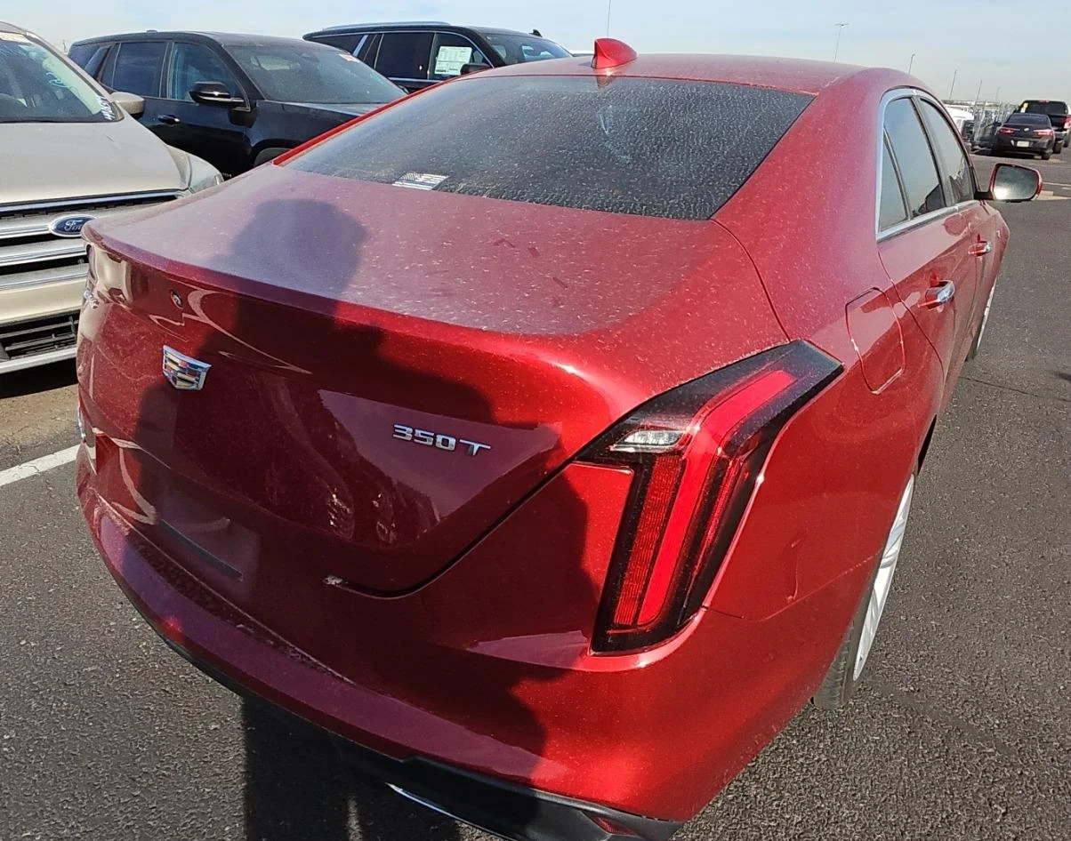 Used 2020 RED OBSESSION TINTCOAT Cadillac Luxury image 21