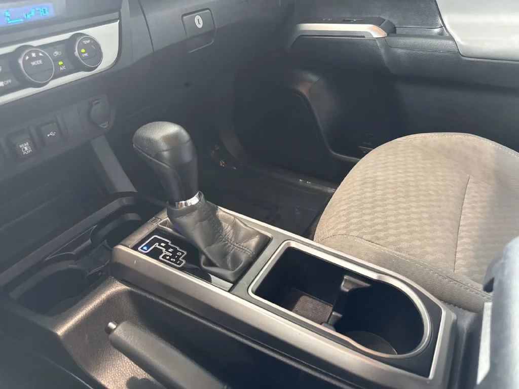 Used 2021 Silver Toyota SR5 image 20