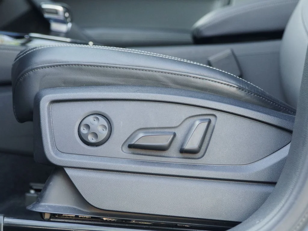 Used 2023 Silver Audi 40 Premium Plus image 20