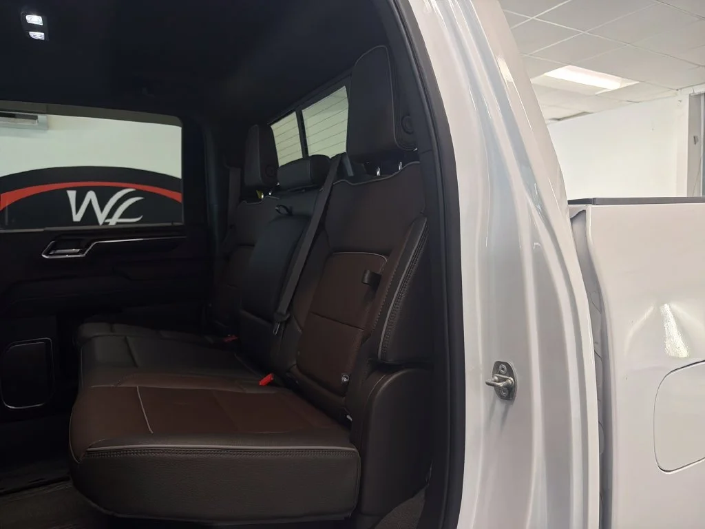 Used 2024 White GMC Denali image 10