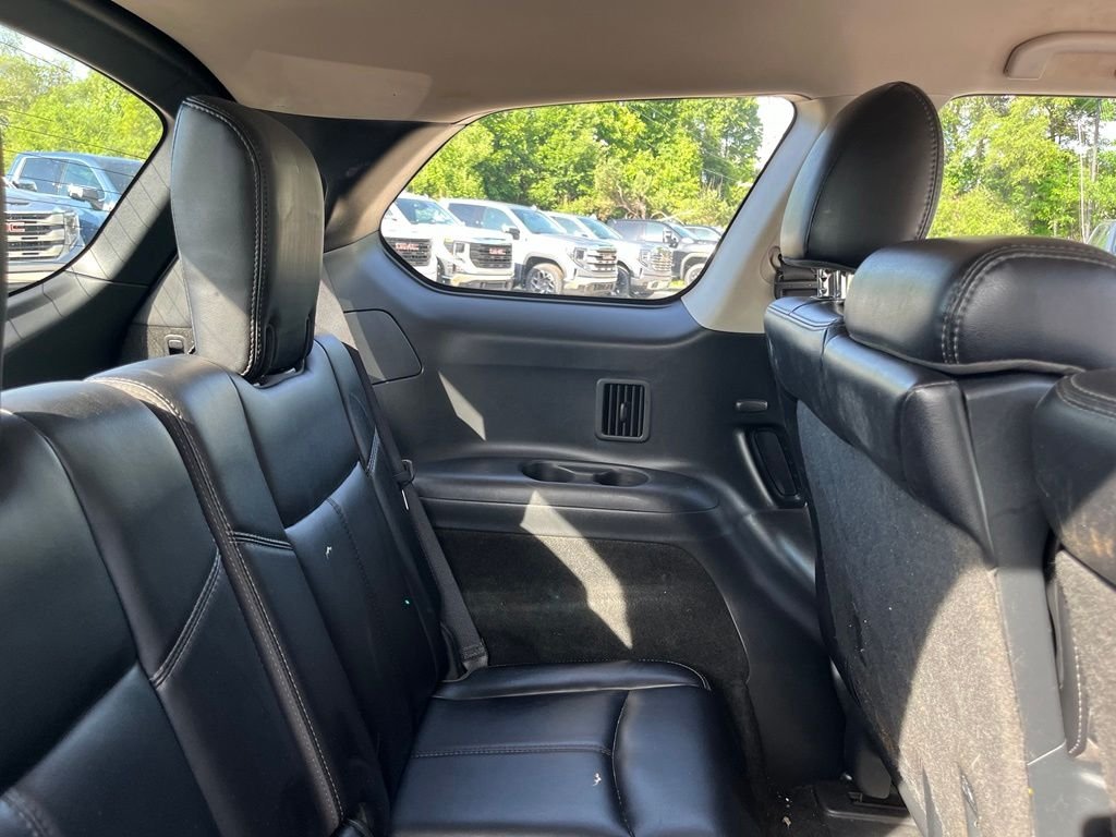 Used 2020 Brilliant Silver Metallic Nissan SL image 32