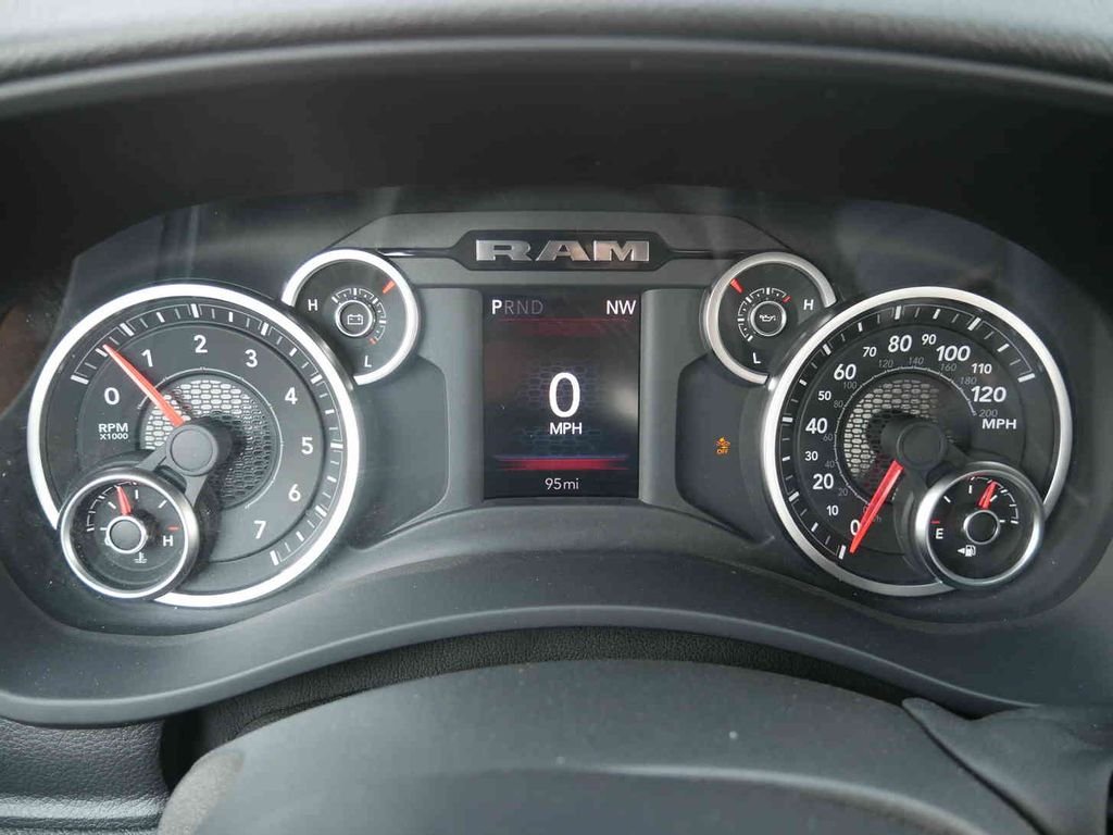 2026 RAM 2500 Tradesman - Photo 34