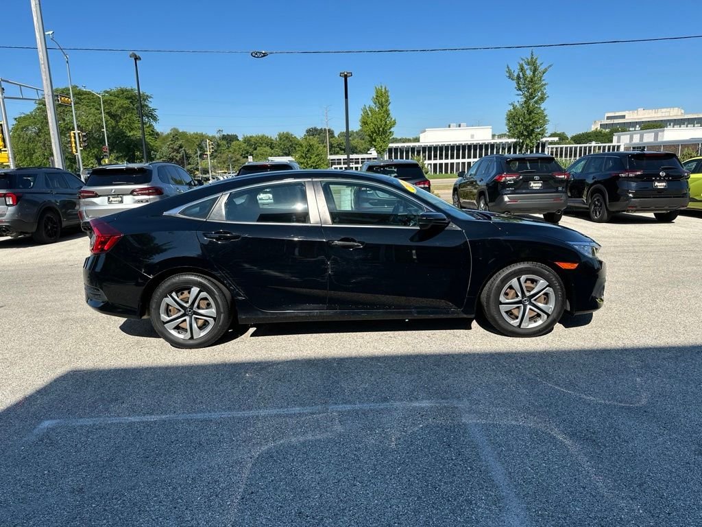 Used 2017 Black Honda LX image 5