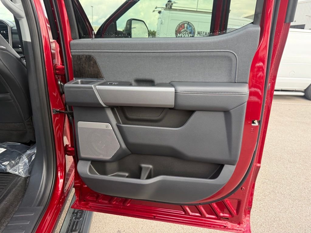 New 2026 Ruby Red Metallic Tinted Clearcoat Ford F-250® Lariat® image 20