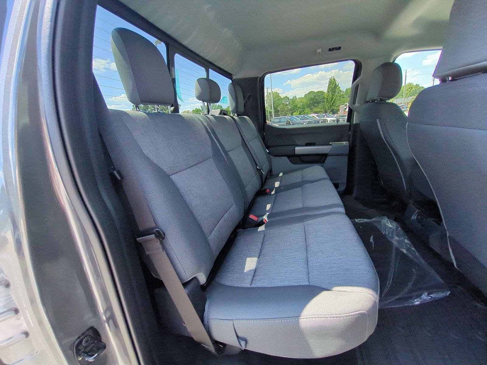 New 2026 Carbonized Gray Metallic Ford F-250® XL image 33