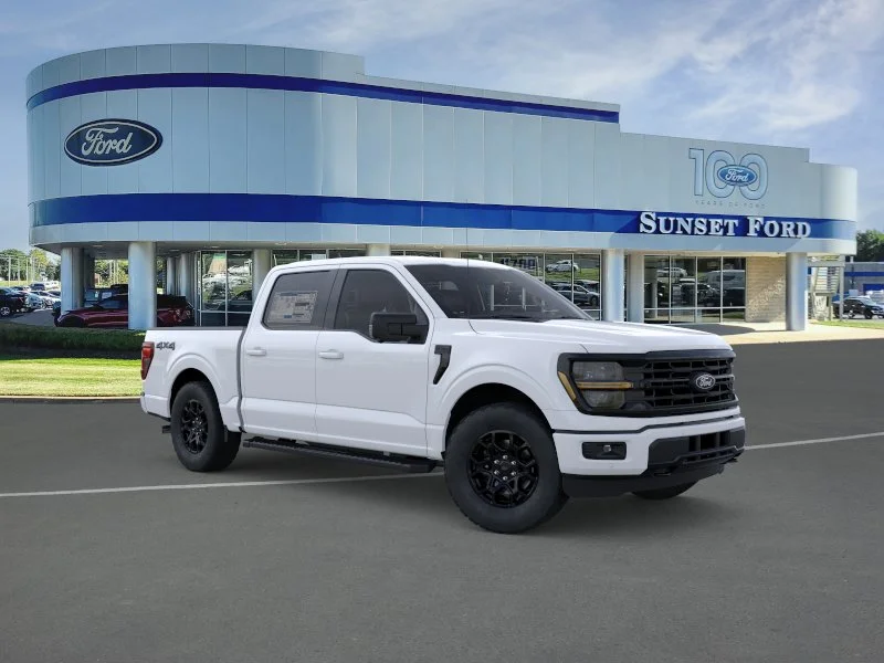 New 2026 Oxford White Ford XLT image 7