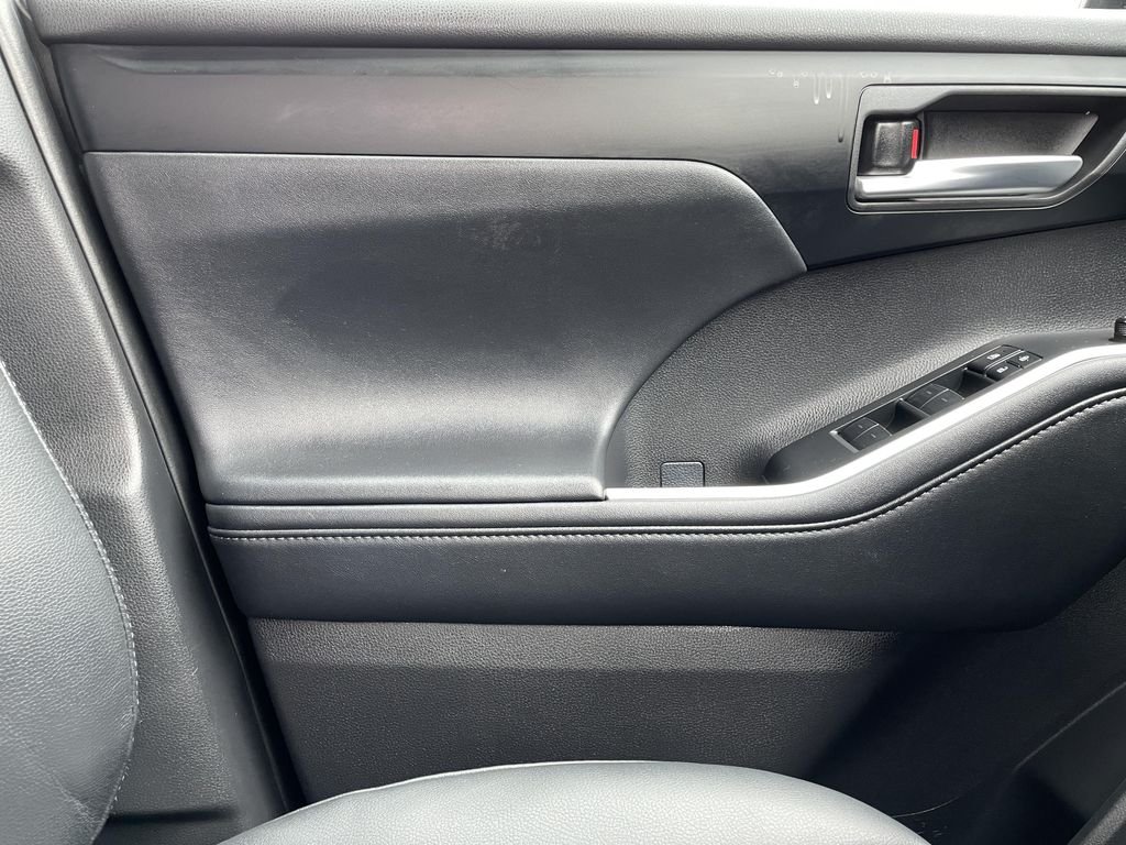 Used 2025 Gray Toyota XSE image 14