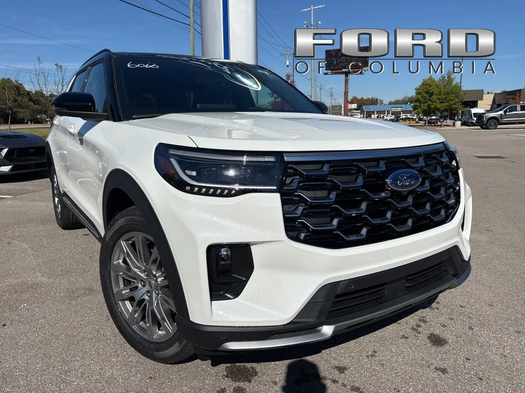 New 2026 White Ford Platinum image 1