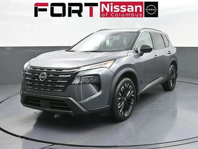 2026 Nissan Rogue Dark Armor's photo