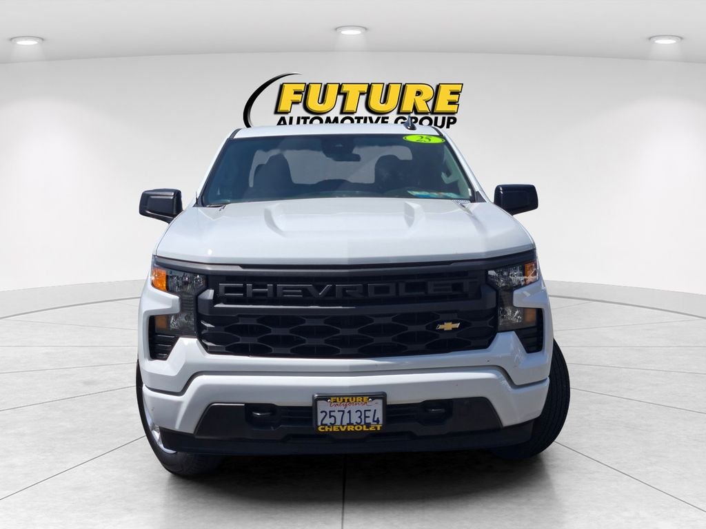 Used 2025 White Chevrolet Custom image 2