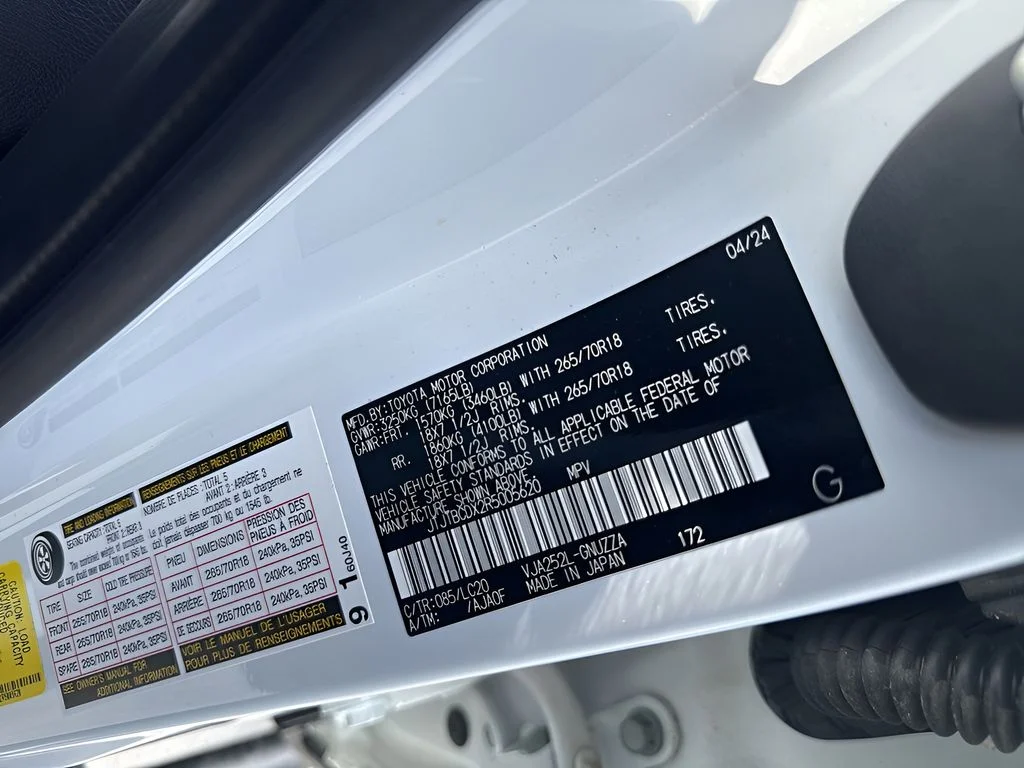 Used 2024  Lexus 550 Overtrail+ image 36