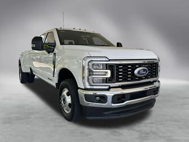 2025 Ford F-350SD Lariat