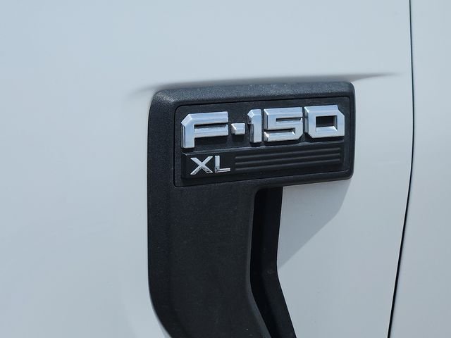 Used 2021 White Ford XL image 10