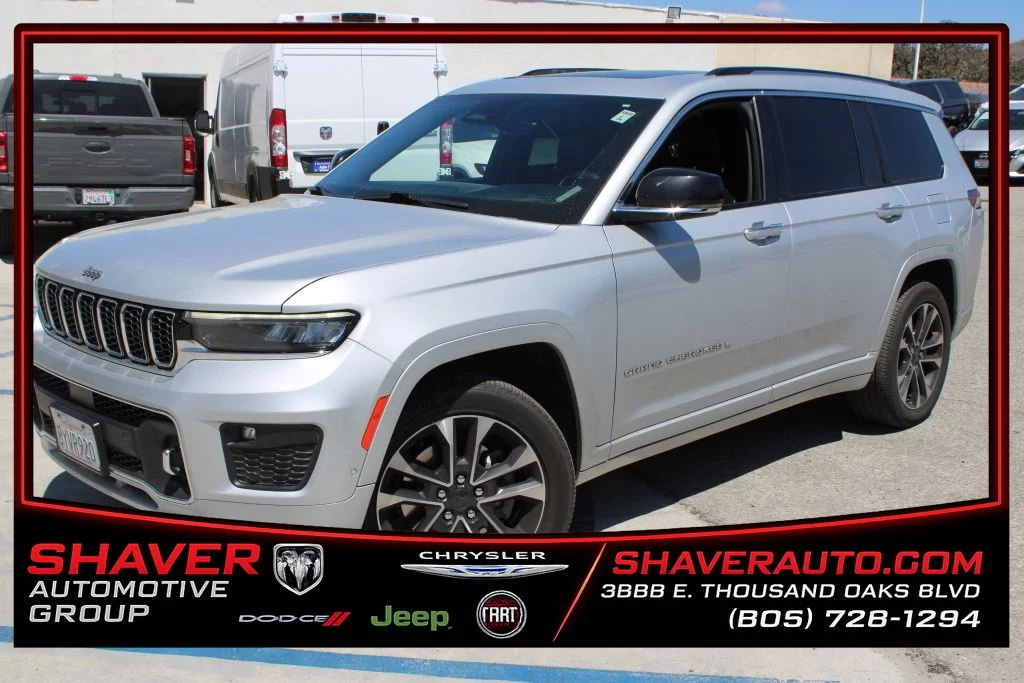 Used 2021 Silver Jeep Overland image 1