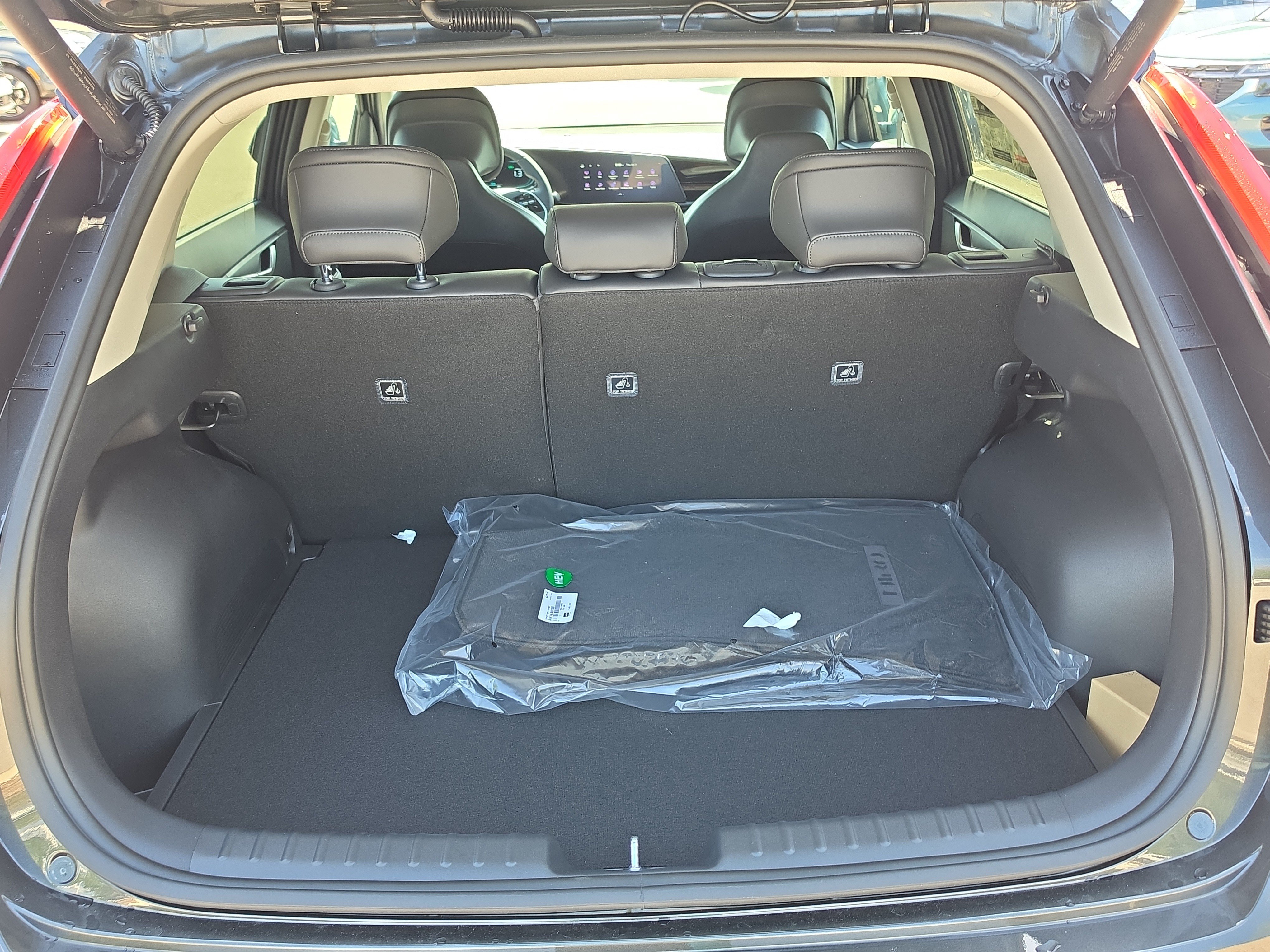 New 2026 Interstellar Gray Kia SX Touring image 10