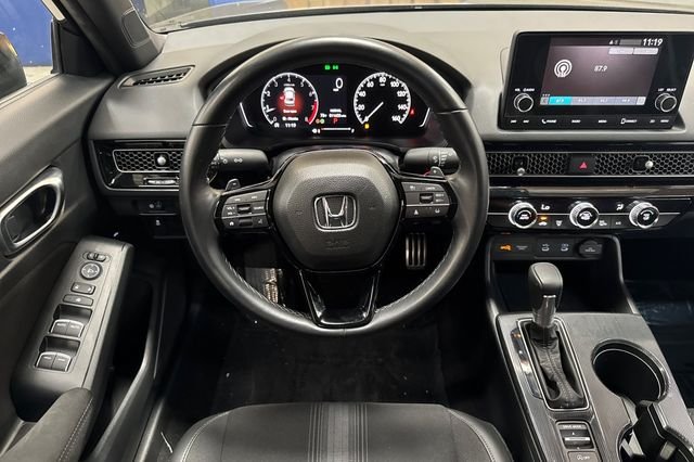 Used 2025 Meteorite Gray Metallic Honda Sport image 17