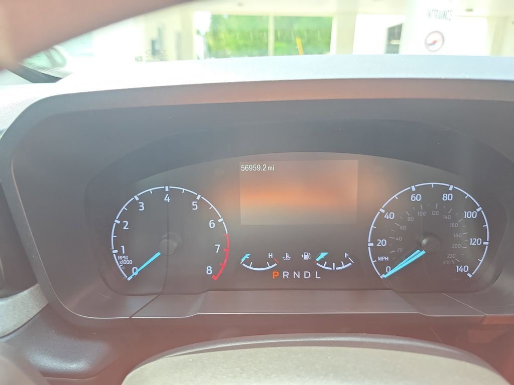 Used 2024 Gray Ford XLT image 36