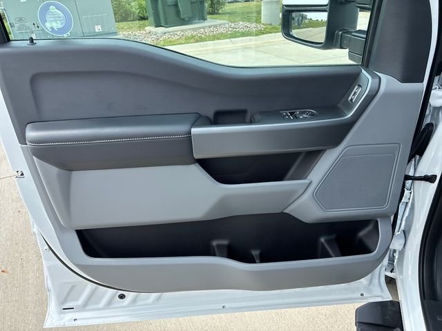 New 2026 White Ford XL image 16