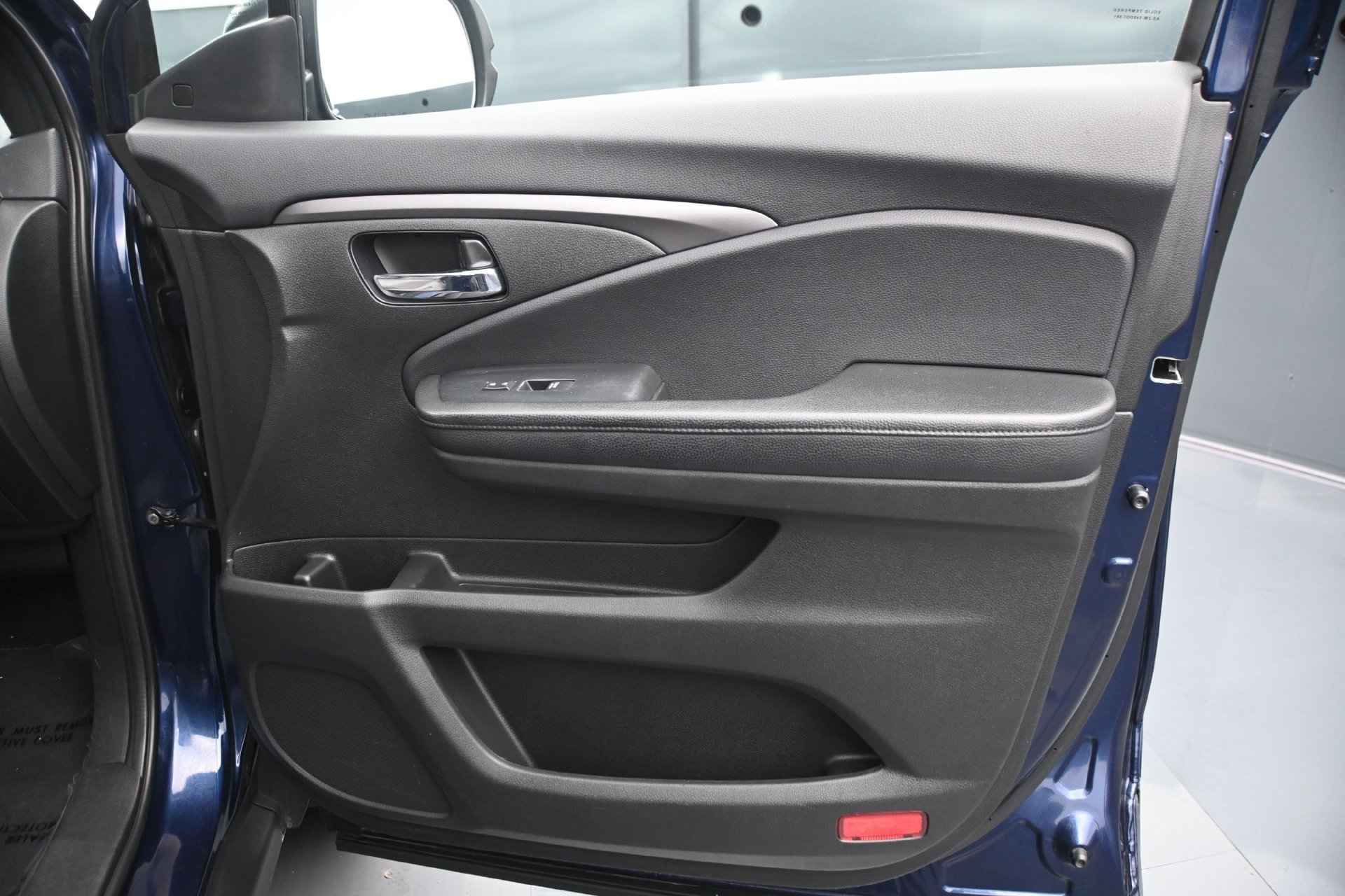 Used 2020 Blue Honda Ex-L image 12