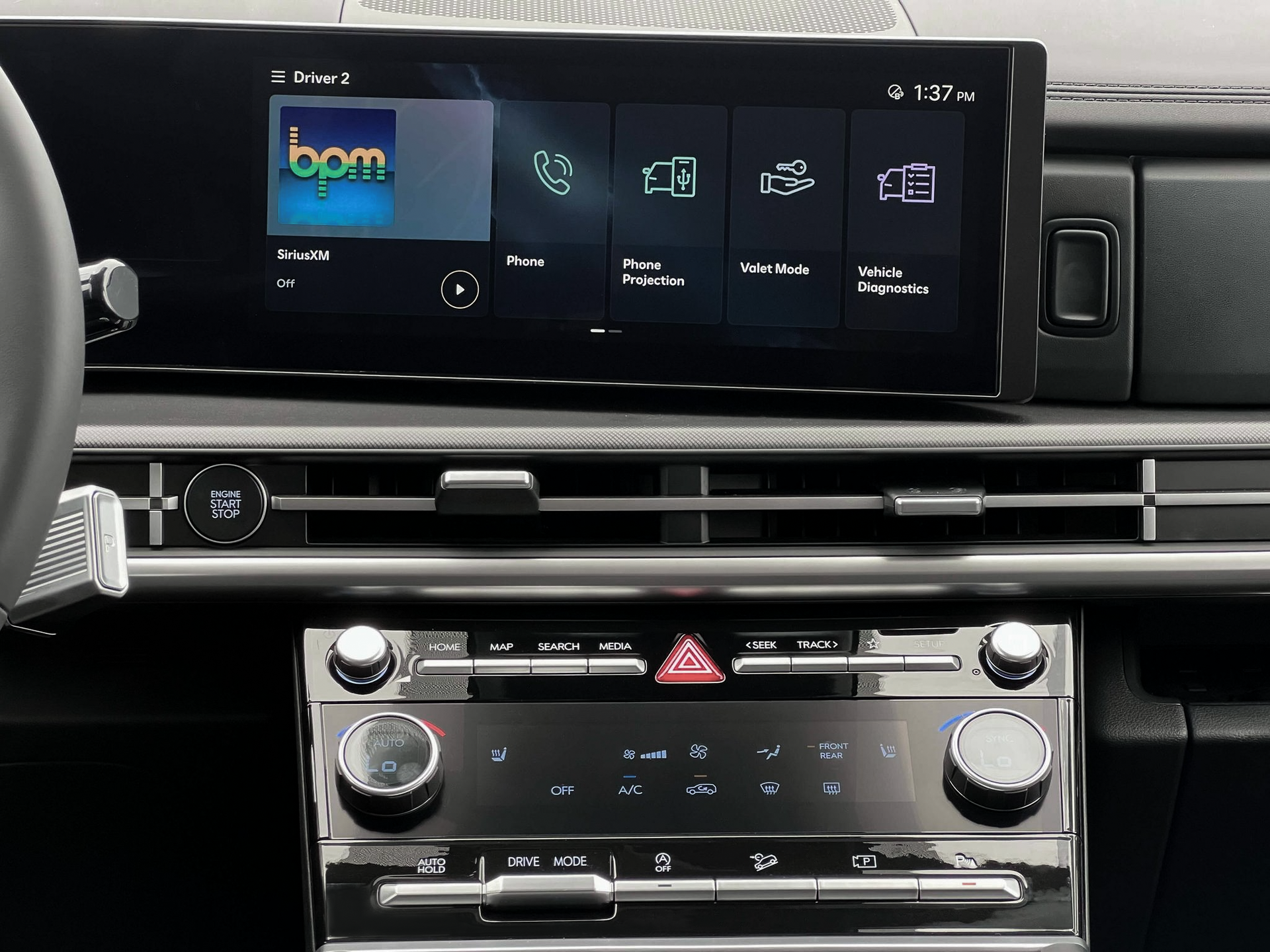 2025 Hyundai Santa Fe SEL - Photo 19