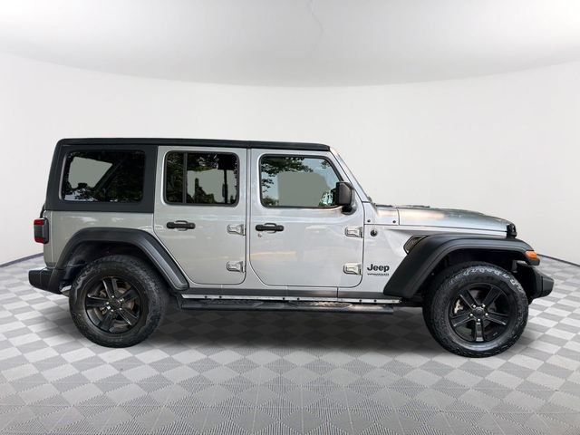 Used 2021 Silver Jeep Unlimited Sport Altitude image 4