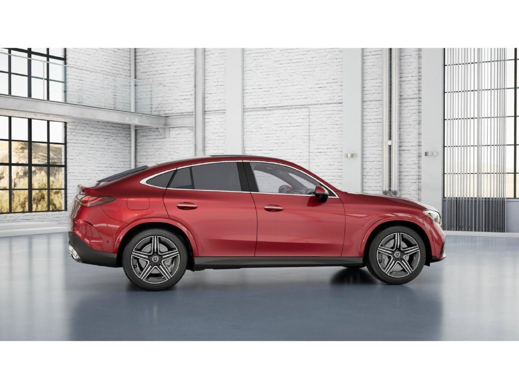 New 2027 MANUFAKTUR Patagonia Red Metallic Mercedes-Benz GLC 300 image 17